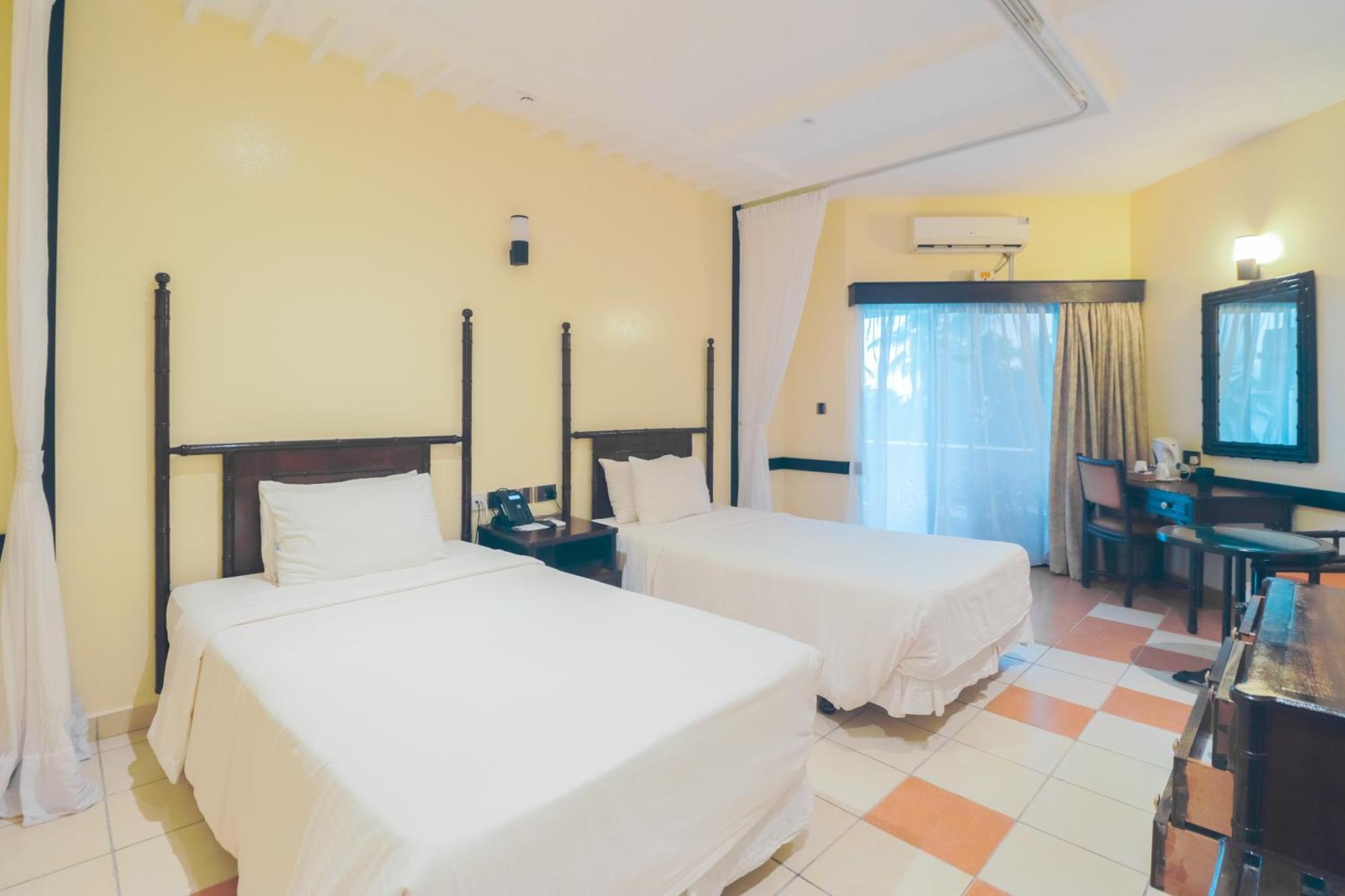 Mombasa Continental Resort Shanzu Exteriér fotografie