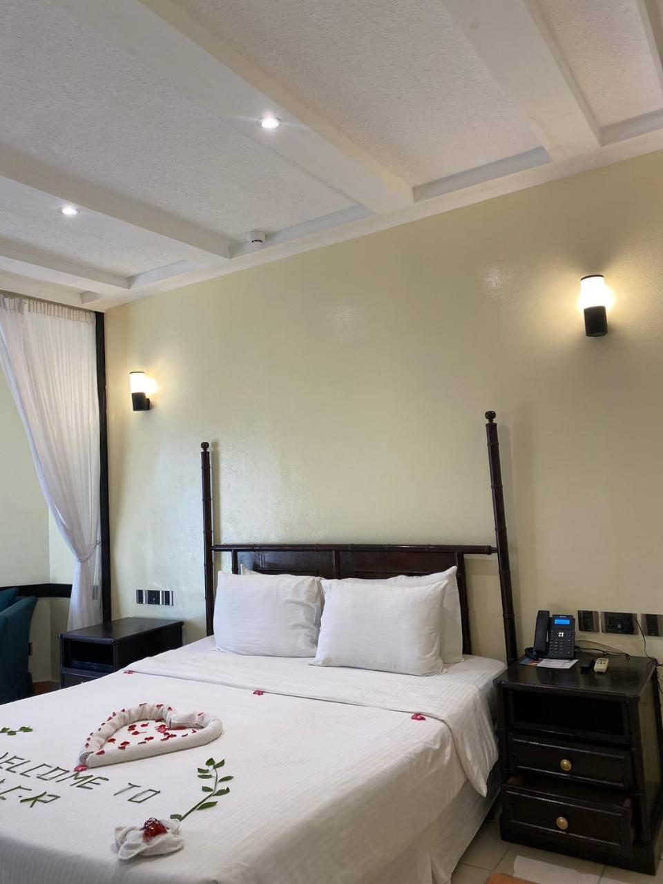 Mombasa Continental Resort Shanzu Exteriér fotografie