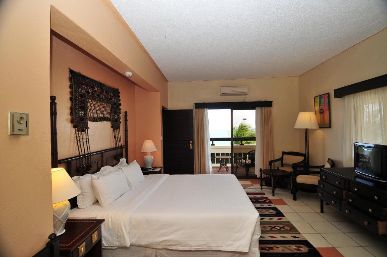 Mombasa Continental Resort Shanzu Exteriér fotografie